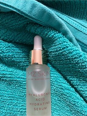 Skin Hyaluronic Acid Hydrating Serum